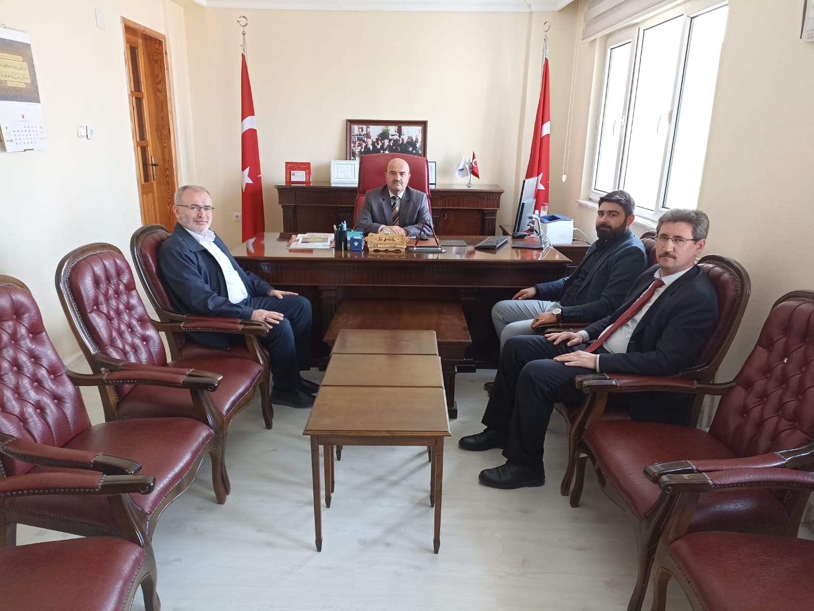 Mezunumuz Manisa Saruhanlı İlçe Müftüsü İsa Solmaz’ı Makamında Ziyaret Ettik