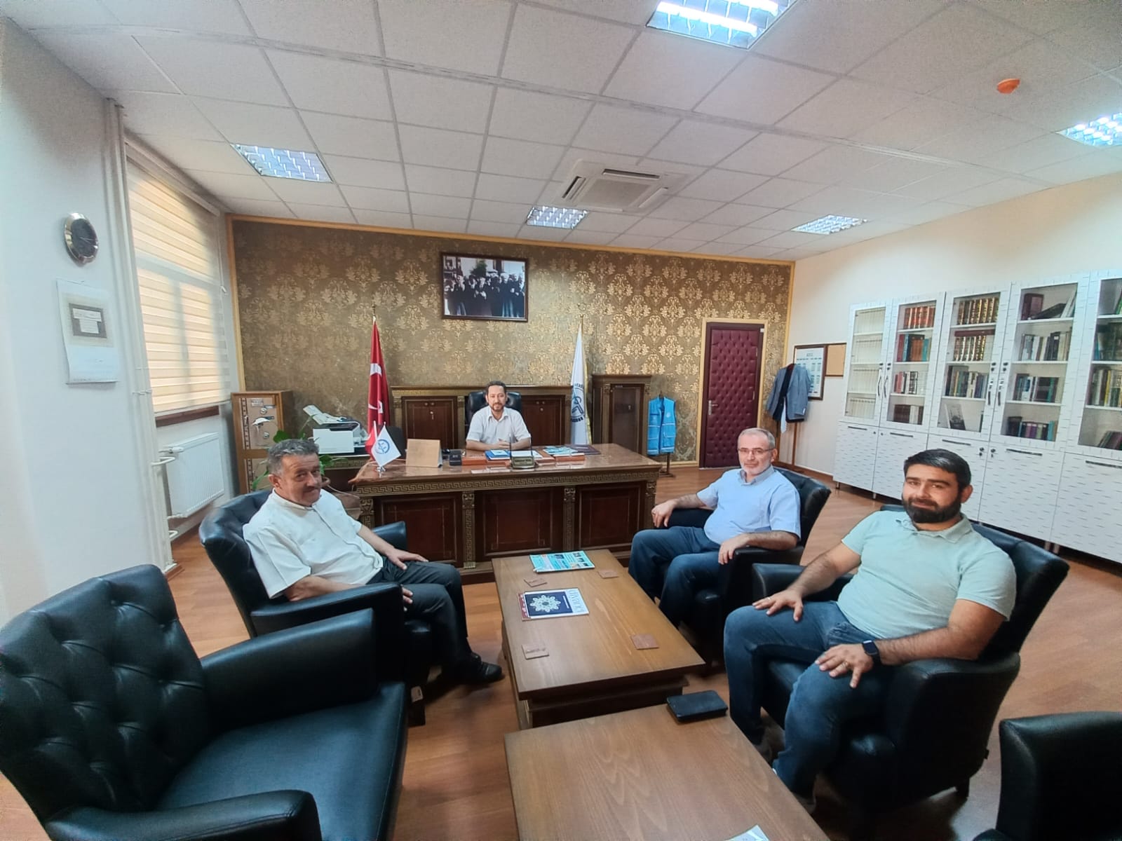 Bayındır İlçe Müftülüğüne Atanan Muhammet Meral’ı Makamında Ziyaret Ettik